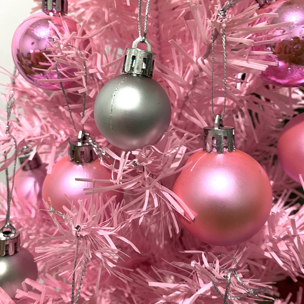 Cây thông noel để bàn mini 60cm màu hồng kèm quả châu, dây đèn led trang trí phòng ngủ phòng khách siêu xinh