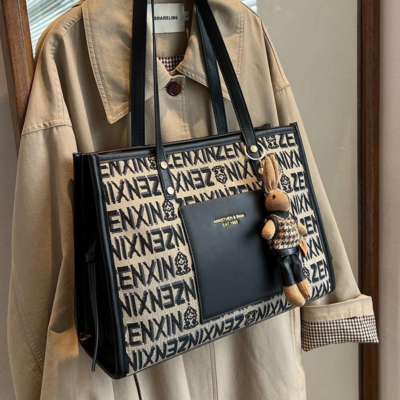 Năm nay, tôi chỉ trích ng Ch U cao c P ' s Túi Phổ Biến Dành Cho Phụ Nữ Và#Túi tote Đeo Vai Vải canvas Thời Trang Thu Đông 2022 Kích Thước Lớn 39; s