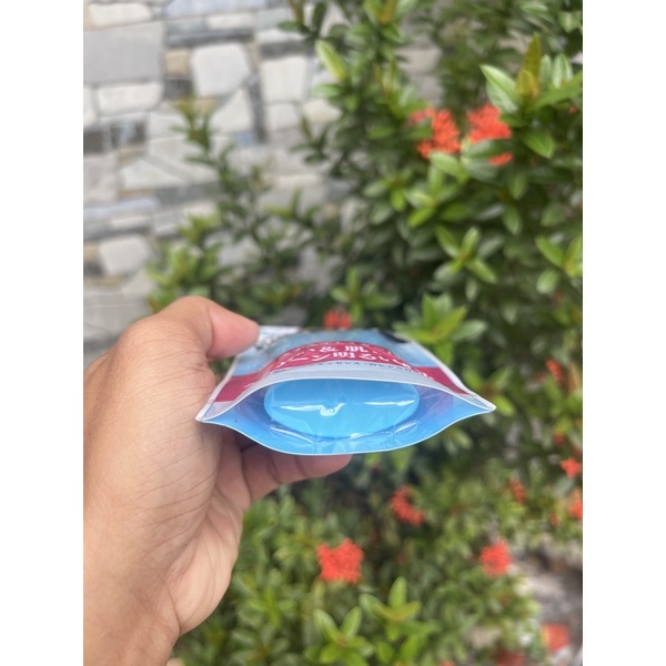 Kem chống nắng dạng Essence Senka Perfect UV SPF50+ PA++++