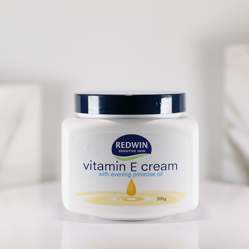 Kem dưỡng da úc chính hãng giúp da mềm mịn sáng bóng hết khô nứt nẻ Redwin Vitamin E Cream 300g Úc chính hãng KD31