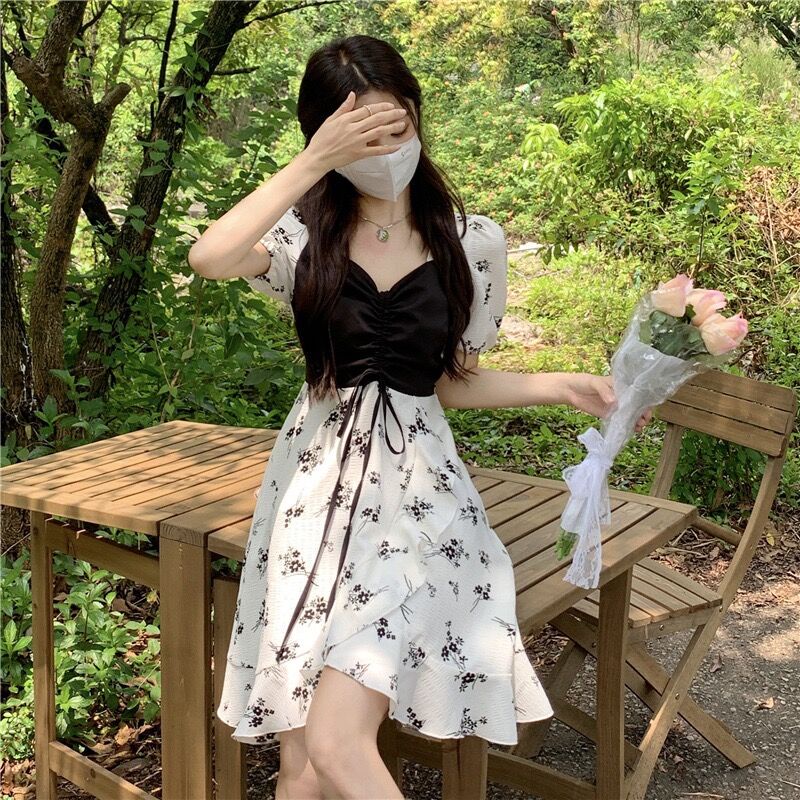 Đầm Chữ A Cổ Vuông Ghép Vải Hoa Phong Cách Pháp Ngọt Ngào Mùa Hè