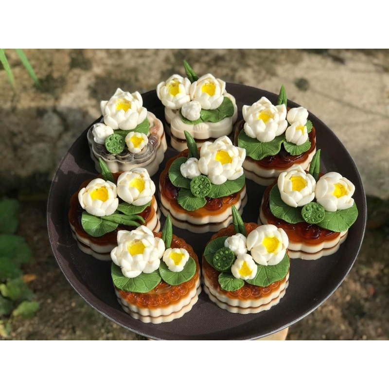 Khuôn sen thái lớn