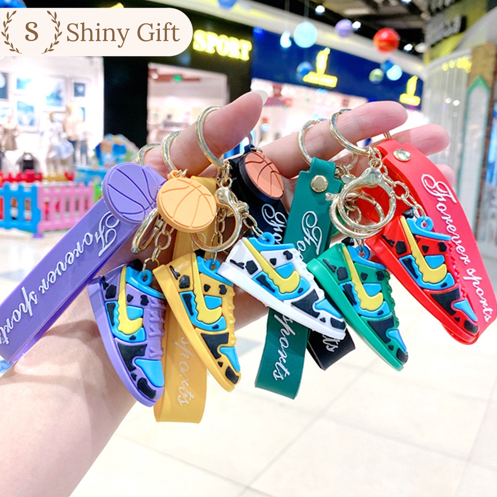 Móc khóa hình giày thể thao