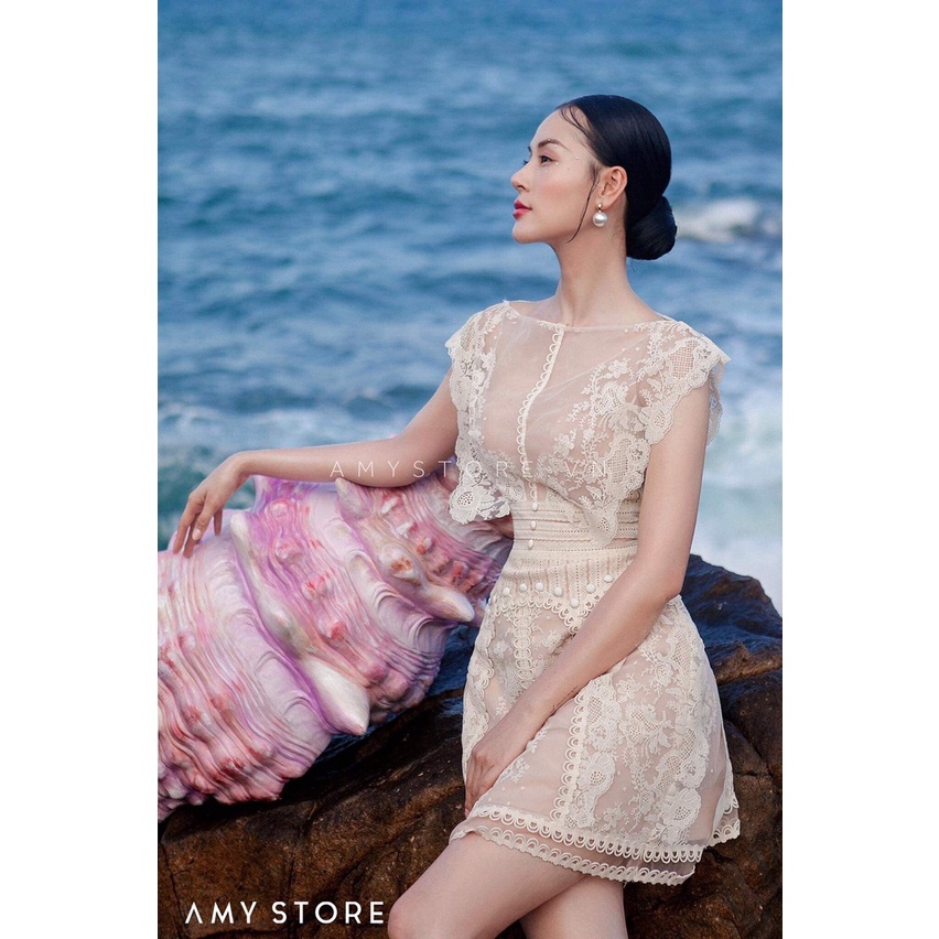 Đầm ren thiết kế form chữ A