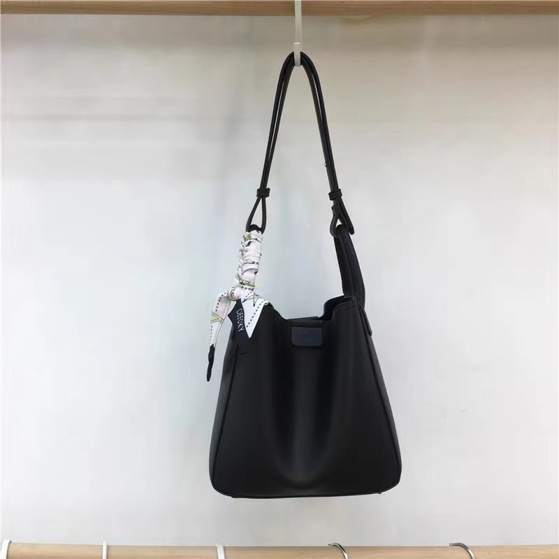 Túi Xách Đeo Vai Cỡ Lớn Thời Trang Cho Nữ