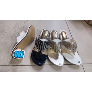 Guốc gót trong 3p và 5p