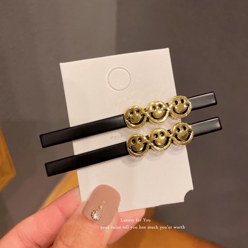 Kẹp Tóc Màu Đen Phối Chữ Feel Cao Cấp Thời Trang