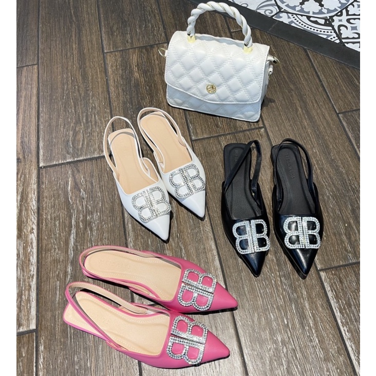 Giày sục chữ B đá size 35-39
