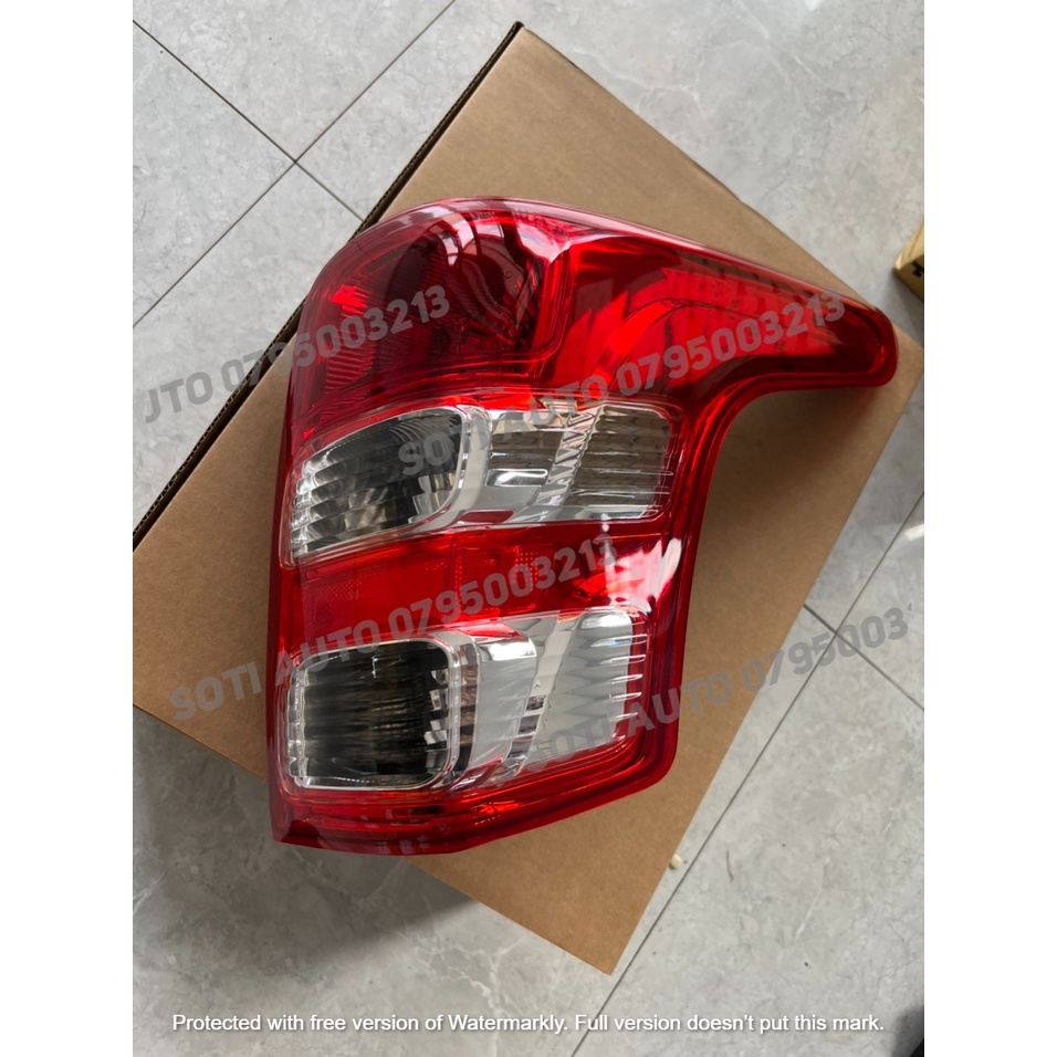 Đèn Hậu Mitsubishi Triton(15-17) của DEPO