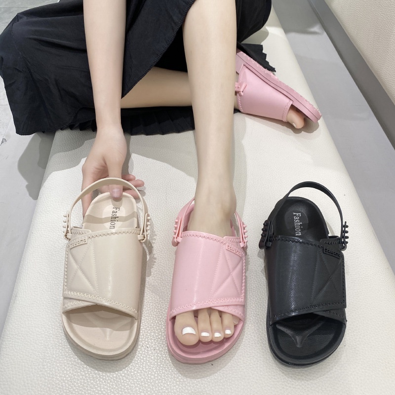 Sandal nữ đế bánh mì nhẹ êm mềm dễ đi rẻ bền đẹp phong cách cá tính đi mưa thoải mái Validep03 V315
