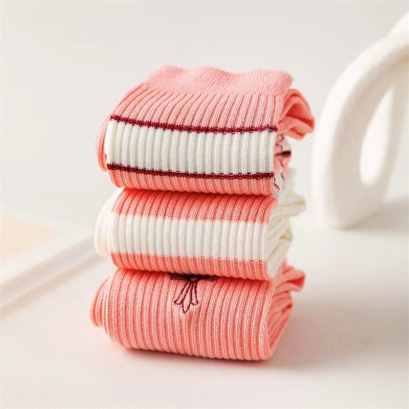 Tất Bắp Chân Dài Tới Đầu Gối Phong Cách Preppy JK Cho Nữ