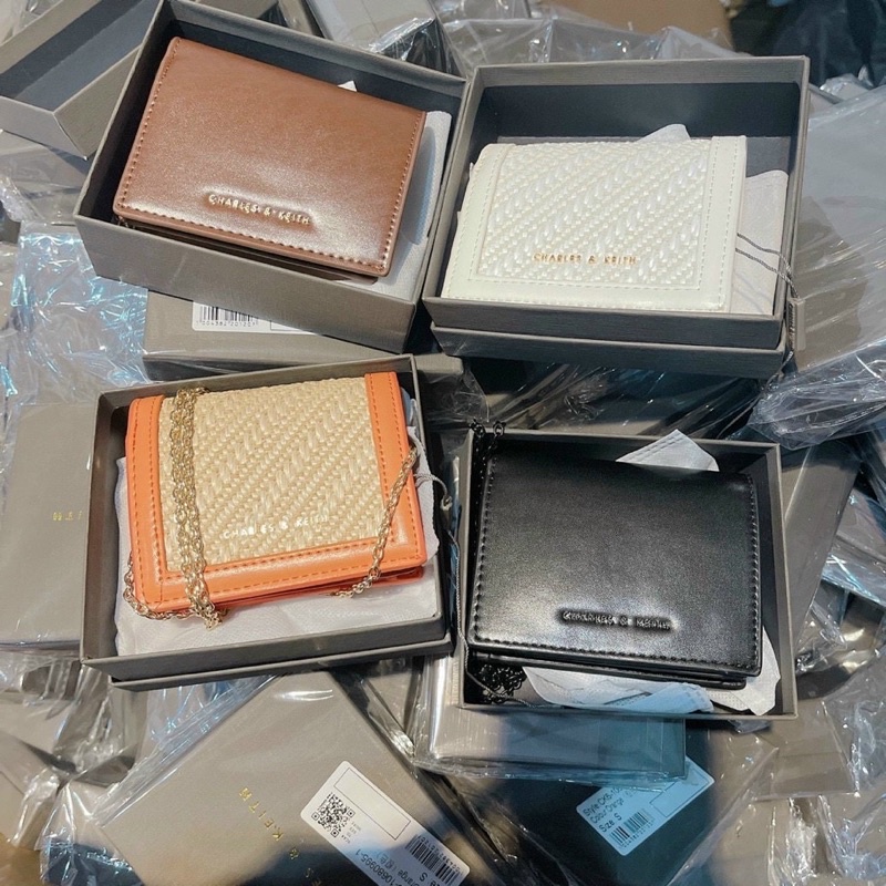 Ví gập bản mới 2022 kèm dây đeo chéo