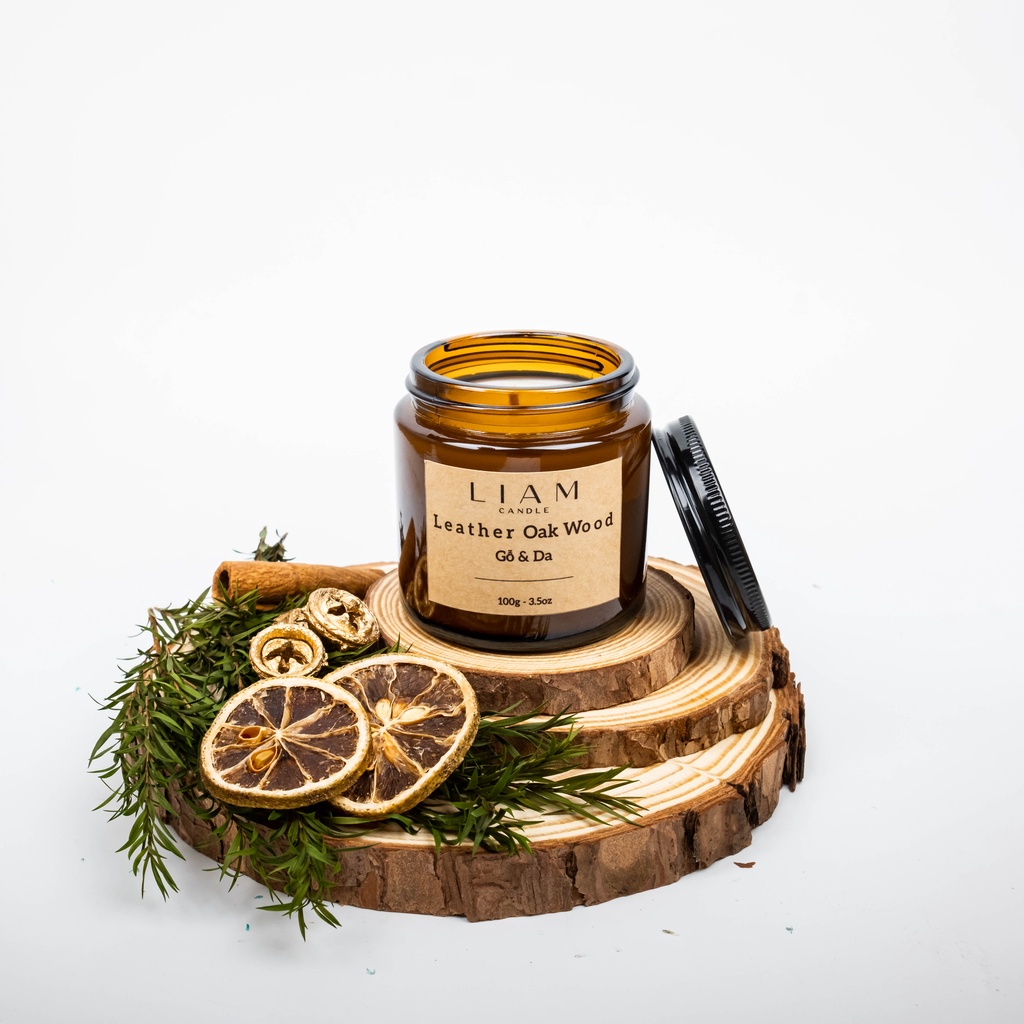 Nến Thơm Liam Candle Leather Oak Wood Hương Gỗ Ấm Áp Nồng Nàn Kết Hợp Với Da Thuộc Mang Nhiều Cung Bậc Âm Hưởng