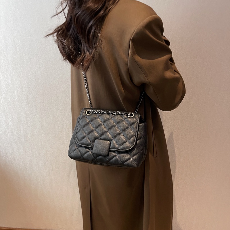 Túi đeo chéo IELGY màu trơn sọc hình thoi sức chứa lớn phong cách Hàn Quốc thời trang dành cho nữ