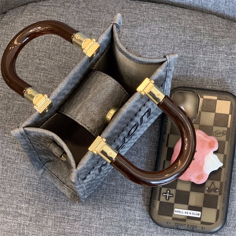 Túi Đeo Chéo Hình Vuông Nhỏ Thêu Chữ Đơn Giản Phong Cách Cổ Điển Thời Trang Cho Nữ