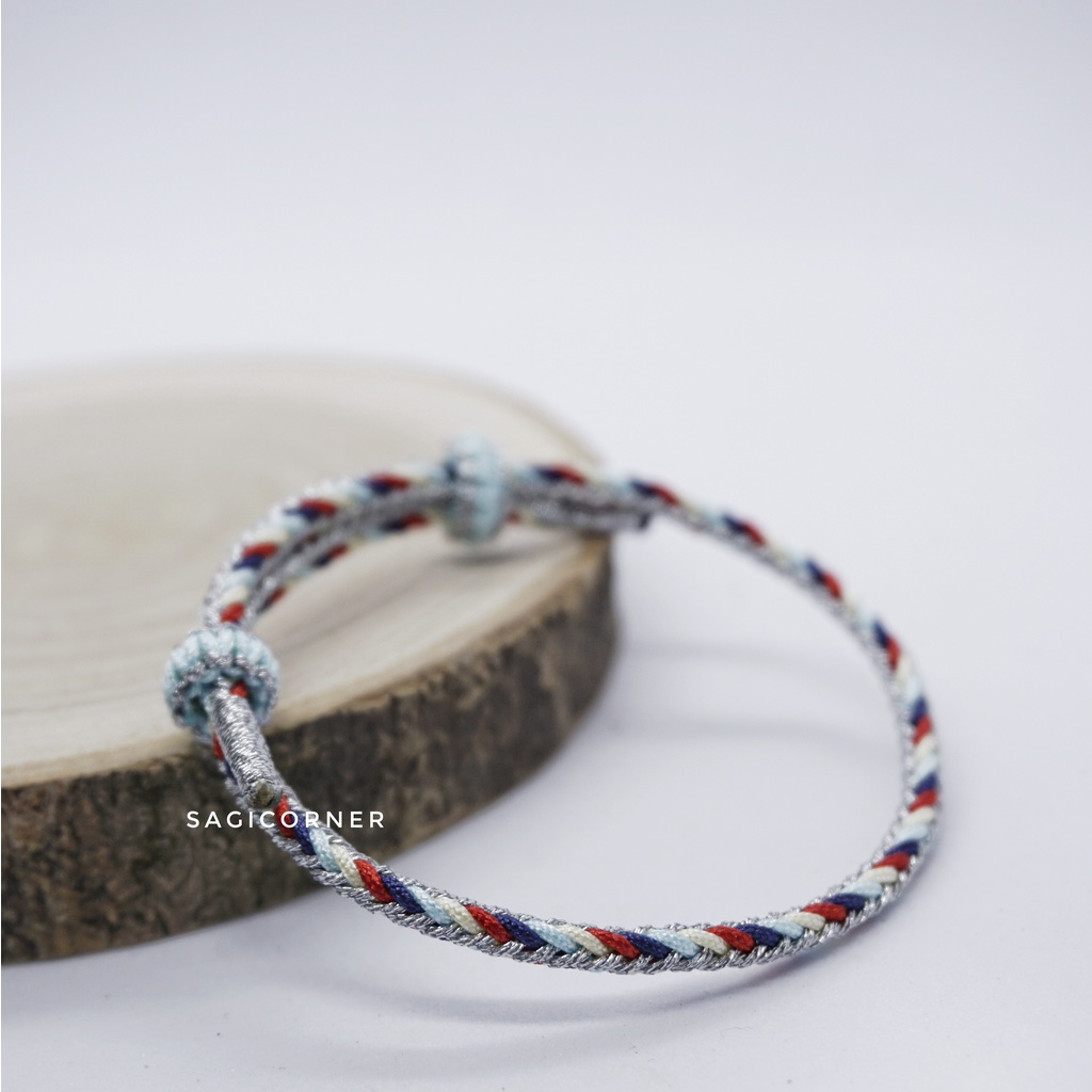 Vòng tay may mắn handmade tết 5 màu dây