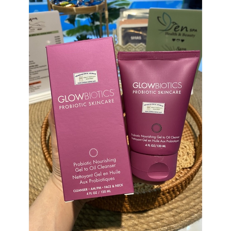 Gel tẩy trang Glowbiotics Probiotics Nourishing Gel To Oil Cleanser
