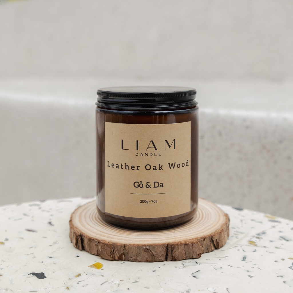 Nến Thơm Liam Candle Leather Oak Wood Hương Gỗ Ấm Áp Nồng Nàn Kết Hợp Với Da Thuộc Mang Nhiều Cung Bậc Âm Hưởng