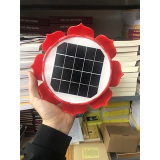 Đài hoa sen - đài chạy bằng năng lượng mặt trời niệm phật