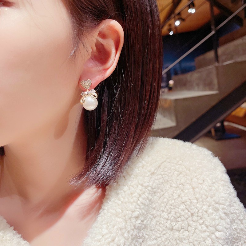 Bông tai thời trang hạt cườm trái tim BTAL444