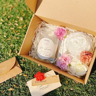 Nến Thơm cao cấp Hương hoa Phong lữ
