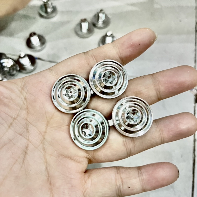 Ốc kiếng dù Thái inox 304 cho xe máy