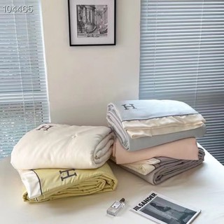 Bộ Chăn Ga Gối Phi Lụa Thêu Chữ H Cao Cấp