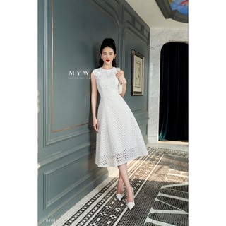 váy trắng thiết kế