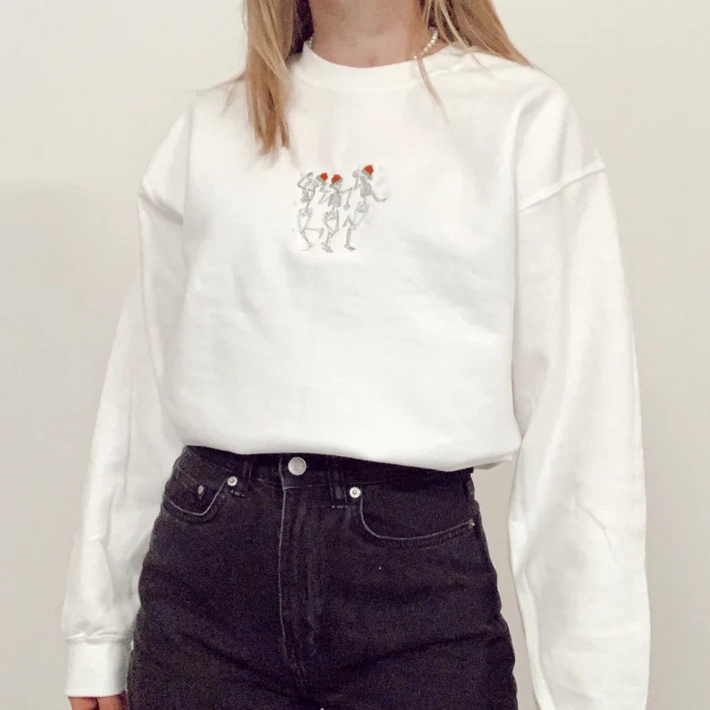 Sweater thêu SKULL DANCE Christmas Day