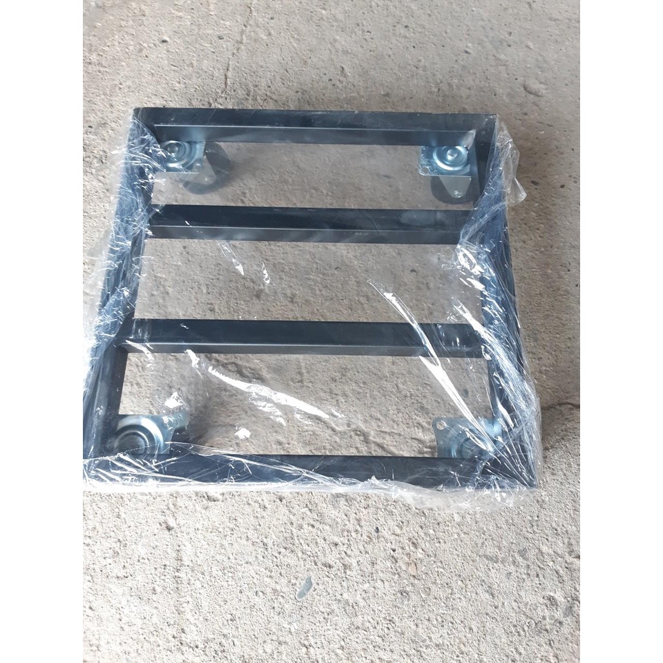 Đế chậu cảnh có bánh xe, kệ giá đỡ chậu hoa bằng sắt sơn tĩnh điện