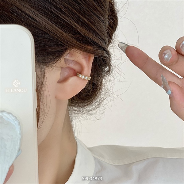 Bông tai nữ Eleanor Accessories gắn vành hình chữ C cá tính phụ kiên trang sức 4873
