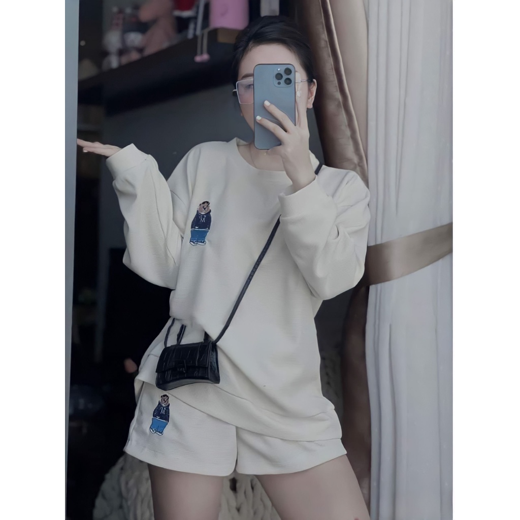 Set  Bộ Áo Thun Quần Short Nữ Thêu Gấu Dáng Rộng, Vải Tổ Ong 2 Màu - Áo Dài Tay Quần Đùi  X0177
