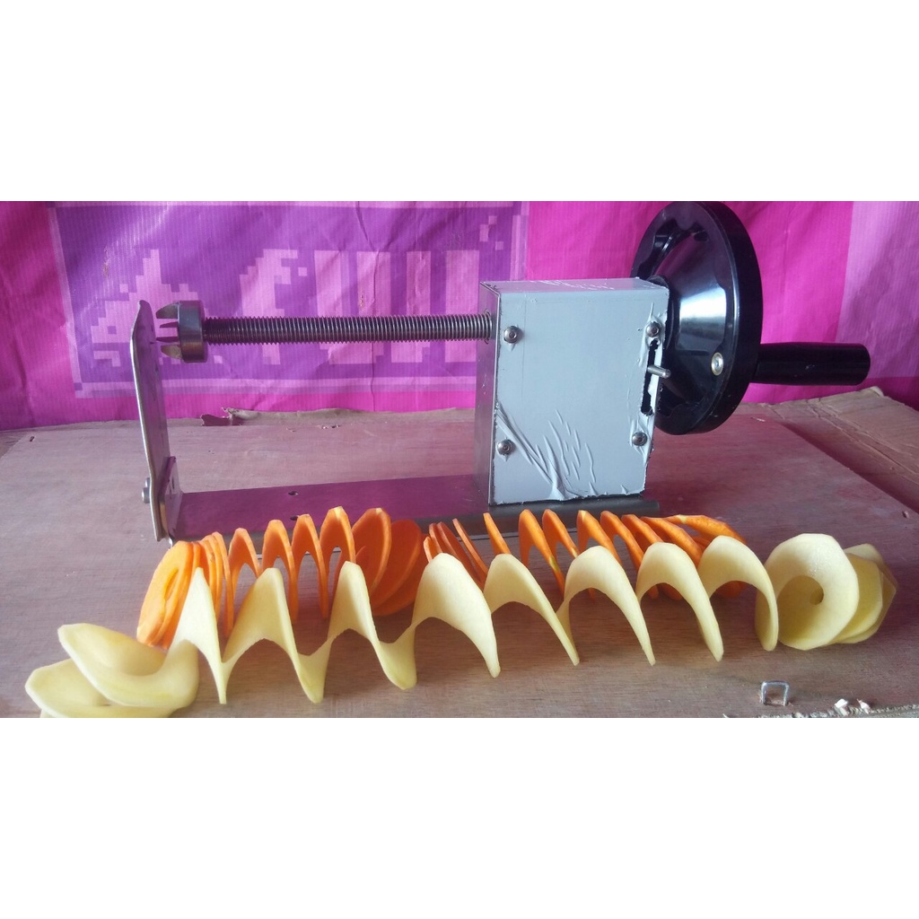 MÁY CẮT KHOAI TÂY LỐC XOÁY - KẸP XÚC XÍCH CHÍNH HÃNG 002