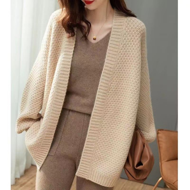 Áo Cardigan Màu Nude Nhẹ Nhàng Dễ Thương Khoác Nhẹ Thu Đông Freesize