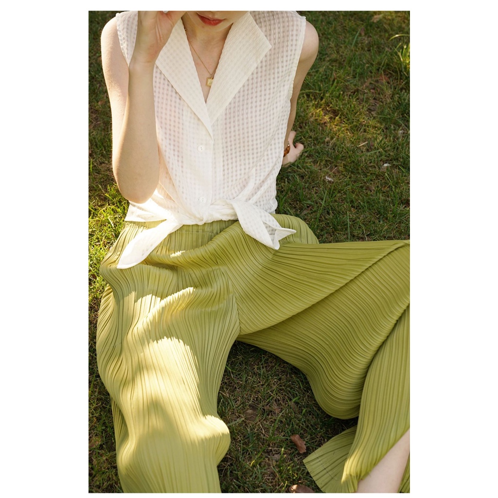 Quần form suông dài chất liệu THUN DẬP LY - KHÔNG PHẢI THUN LÒ XO, lưng chun co giãn nhiều đến 110cm cho vòng 2,3