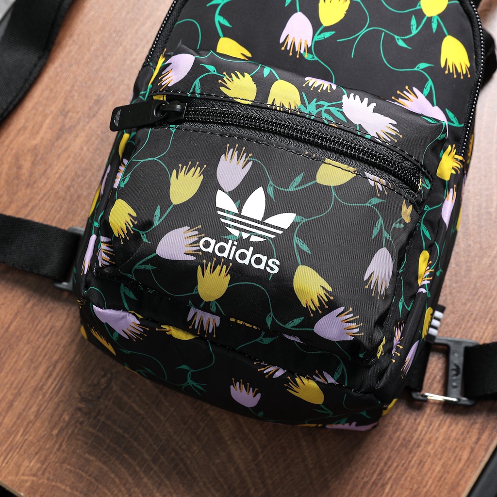 Balo Mini Adidas Graphic FL9682