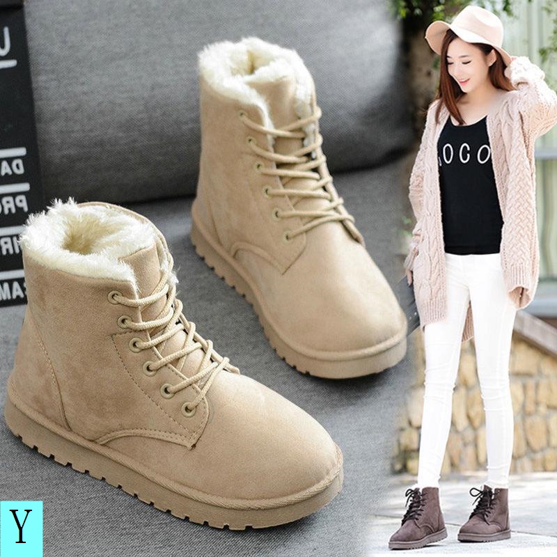 Giày Boot Cổ Ngắn Lót Lông Cừu Dày Dặn Thời Trang Thu Đông Cho Nữ