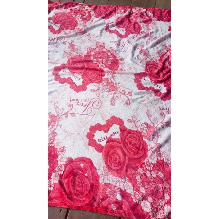 Mền tuyết nhung hoa hồng đỏ 1m6x2m2