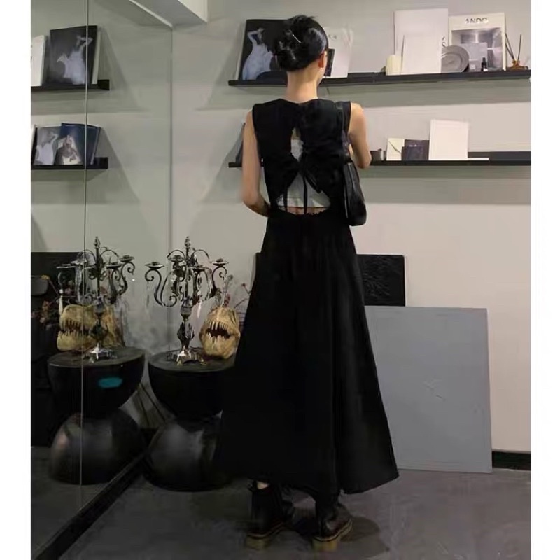 Đầm đen dài thắt dây nơ vải xô