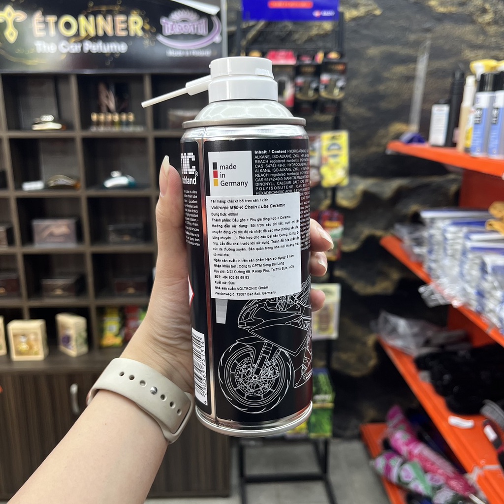 Chai Xịt Dưỡng Sên Voltronic M50 - K Ceramic 400ML