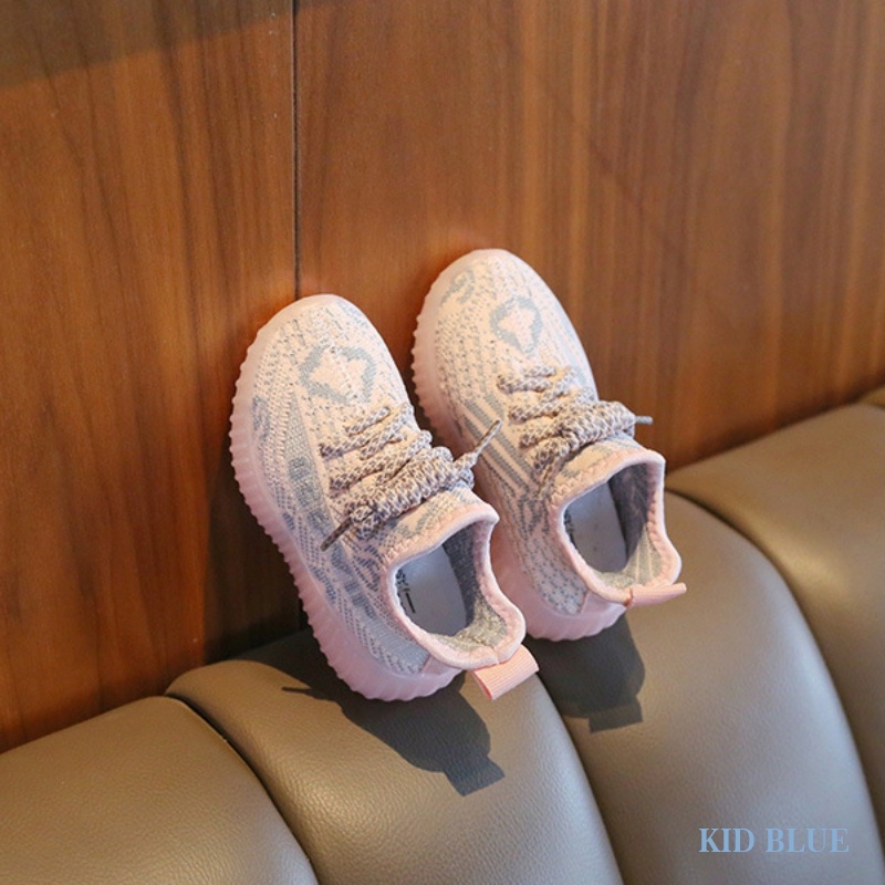 Giày Thể Thao Đế Mềm Thời Trang Dành Cho Trẻ Nhỏ