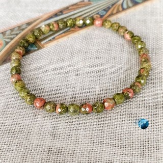 Vòng tay đá unakite cắt giác 4mm