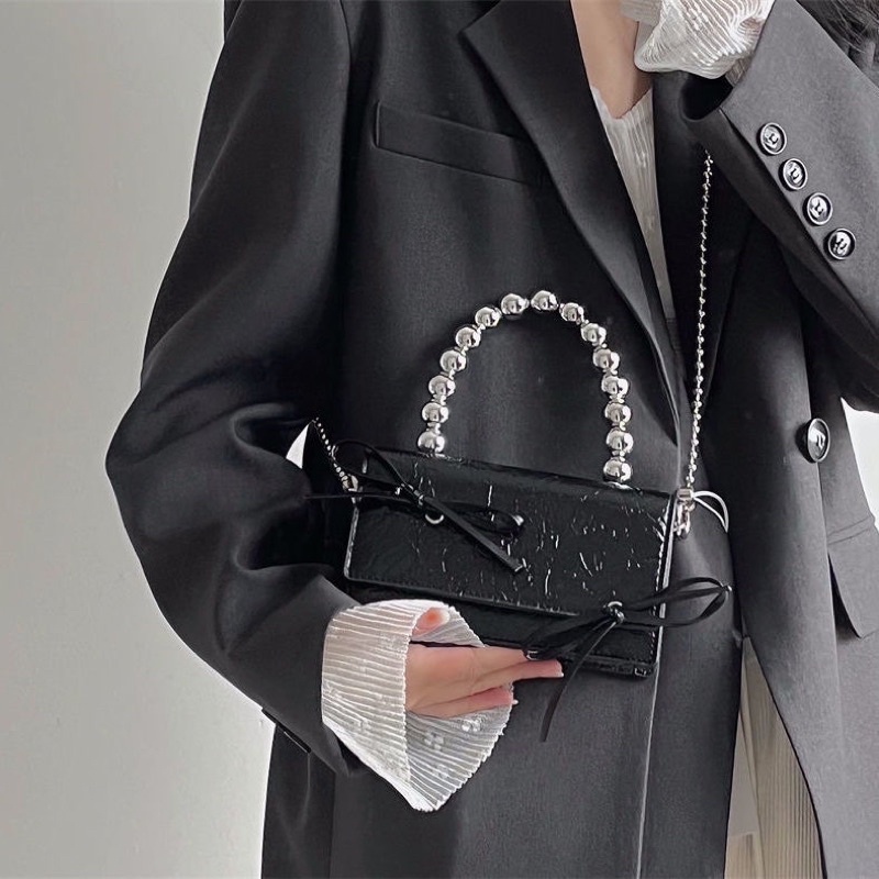 Túi cầm tay nữ mini xinh xắn kèm dây đeo chéo