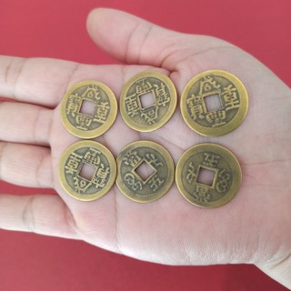 Đồng xu âm dương may mắn! giá của 01 xu