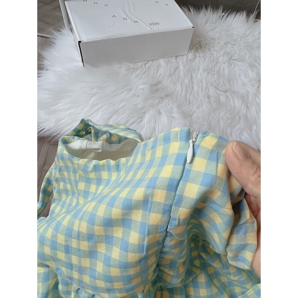 Váy caro 2 dây xinh lắm nha