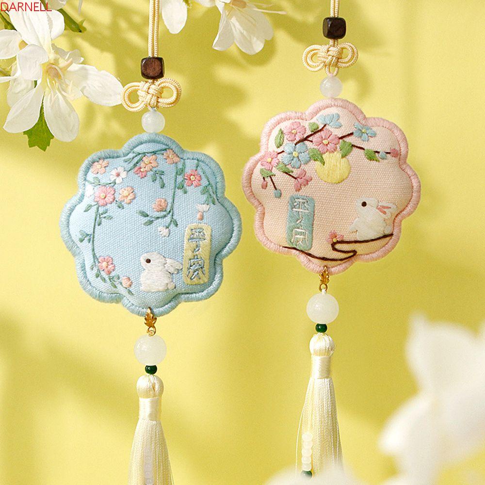 Móc Khóa Hình Thỏ Thêu Thủ Công Dễ Thương Chất Lượng Cao