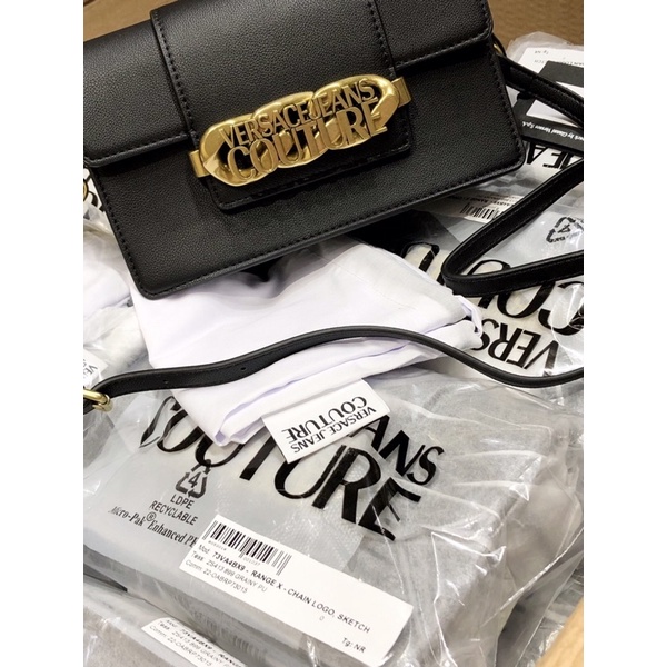 Túi Ver sace khoá logo