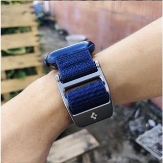 Dây vải apple watch Spigen co giãn