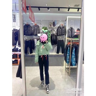 Áo phao dáng ngắn croptop