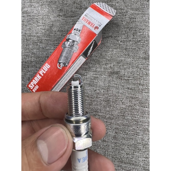 Bugi spark 135 xăng cơ exciter 2010